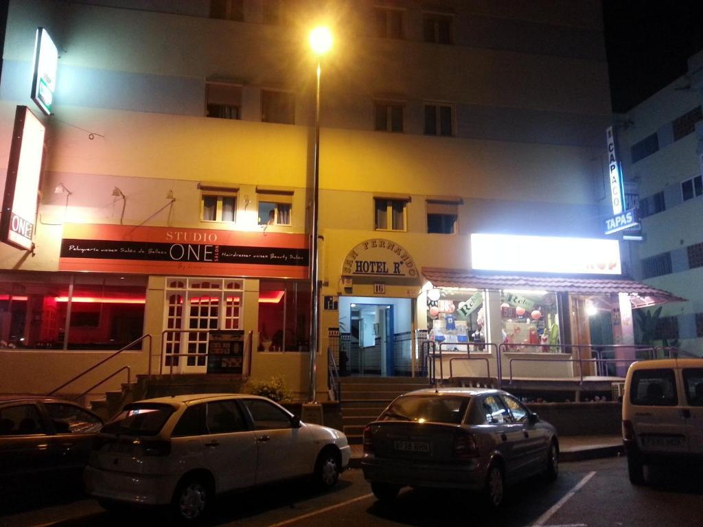 Hostal Casa De Huespedes San Fernando - Adults Only بلايا ديل إنغلز المظهر الخارجي الصورة